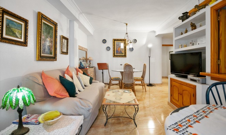 Herverkoop - Appartement / Flat -
Torrevieja - La Mata pueblo