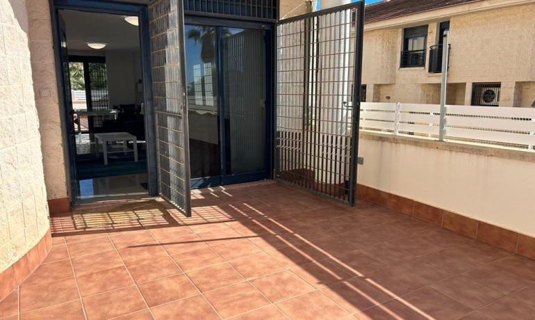 Sale - Townhouse -
Orihuela Costa* - Campoamor