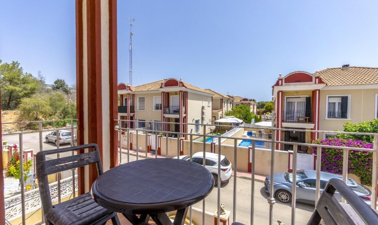 Sale - Townhouse -
Orihuela Costa - Campoamor