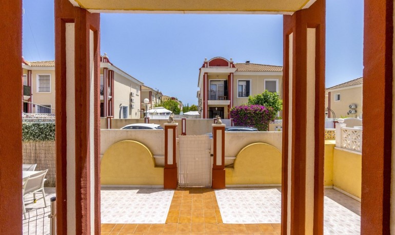 Revente - Maison de ville -
Orihuela Costa - Campoamor