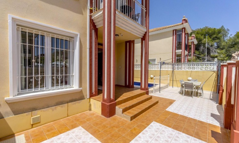 Sale - Townhouse -
Orihuela Costa - Campoamor