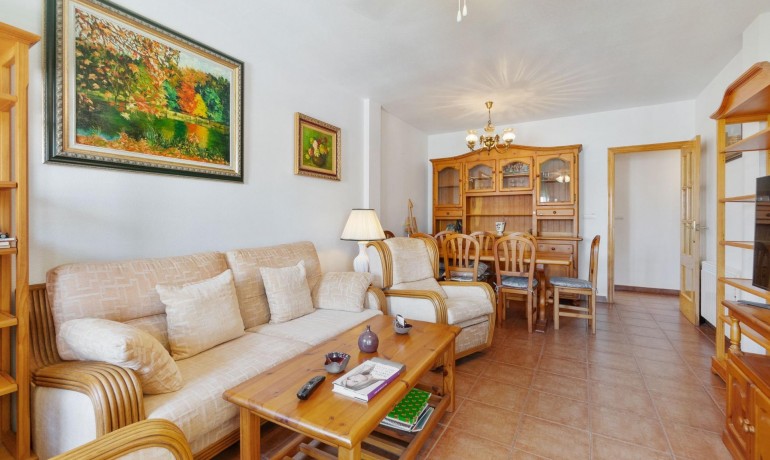 Revente - Appartement / Flat -
Orihuela Costa - Campoamor