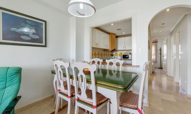 Sale - Apartment / Flat -
Orihuela - Zona Centro