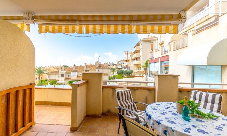 Herverkoop - Appartement / Flat -
Orihuela Costa - Campoamor