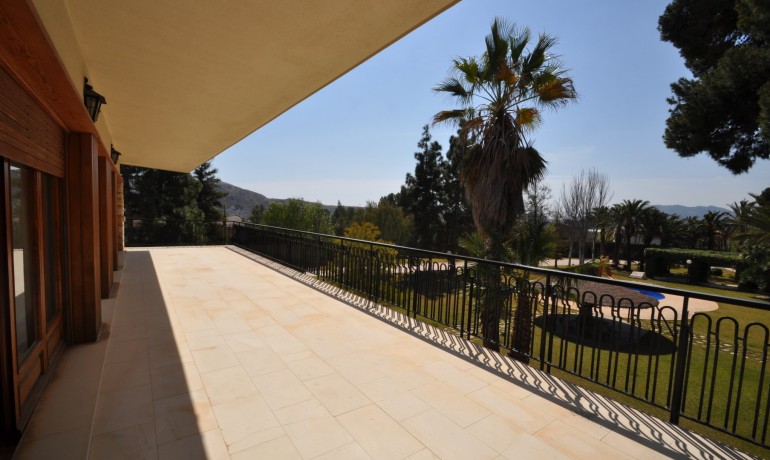 Sale - Villa -
Alicante* - Elda*