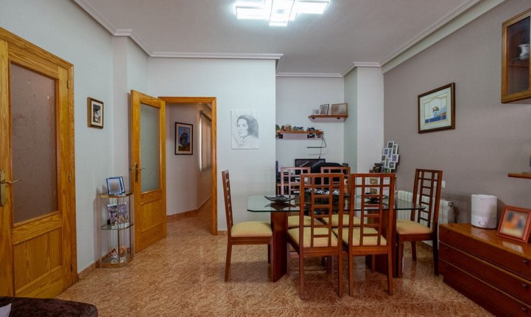 Sale - House -
Alicante* - Algueña*