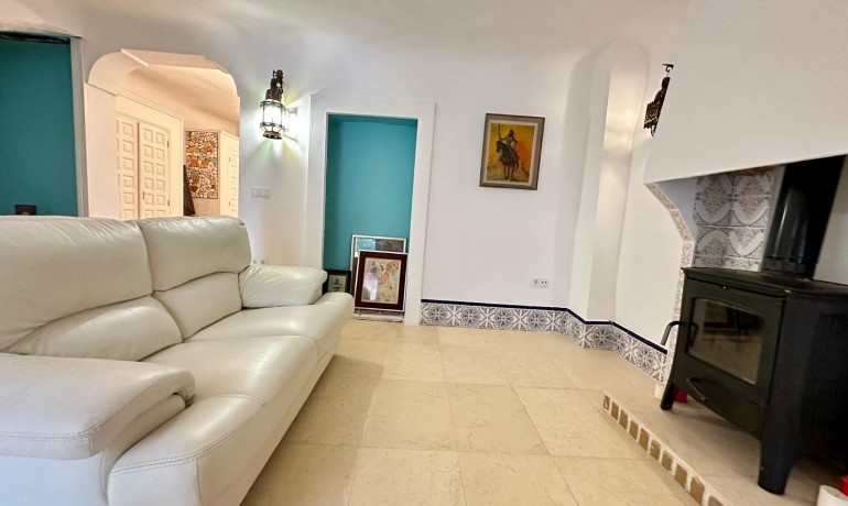 Revente - Maison -
Alicante* - Casas del Señor*