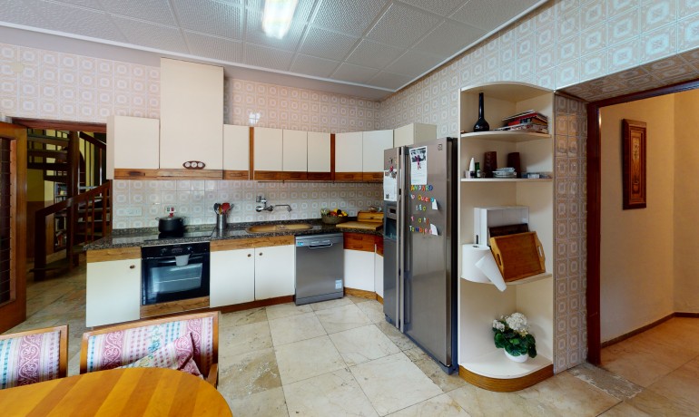 Sale - Villa -
Alicante* - Monovar*