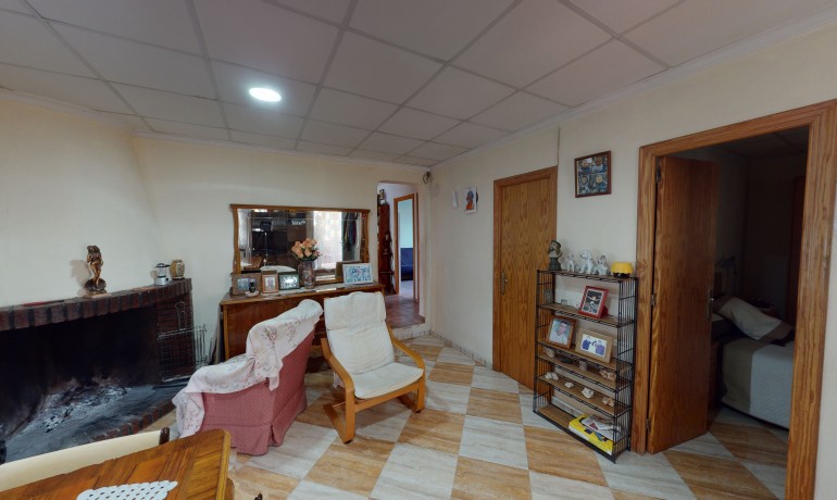 Sale - Villa -
Alicante* - Monovar*