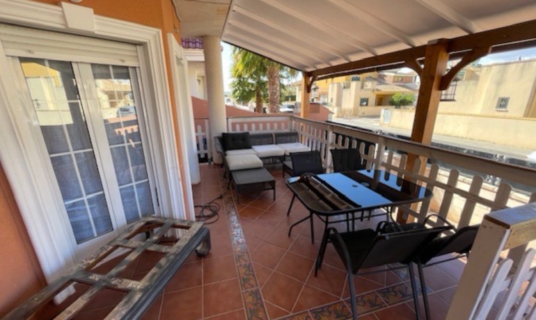 Herverkoop - Villa -
Alicante* - Almoradi*