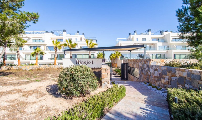 Sale - Apartment / Flat -
Orihuela Costa* - Las Colinas Golf*