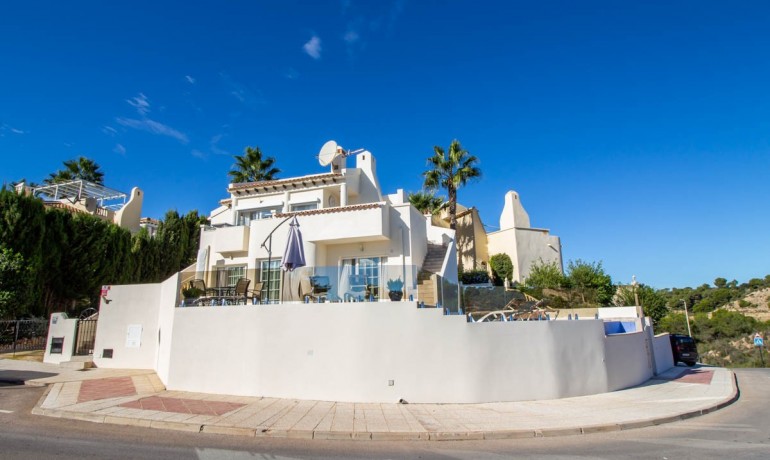 Sale - Villa -
Orihuela Costa* - Las Ramblas Golf*