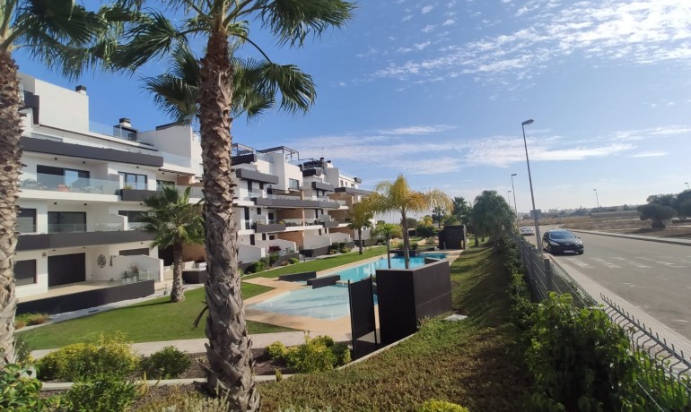 Revente - Attique Attique -
Orihuela Costa* - Villamartin*