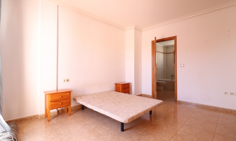 Sale - Apartment / Flat -
La Marina* - San Fulgencio*