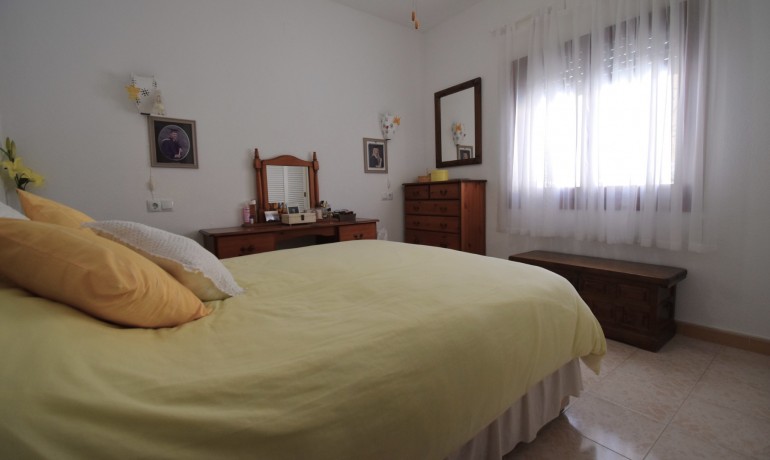 Sale - Villa -
Orihuela Costa* - La Zenia*