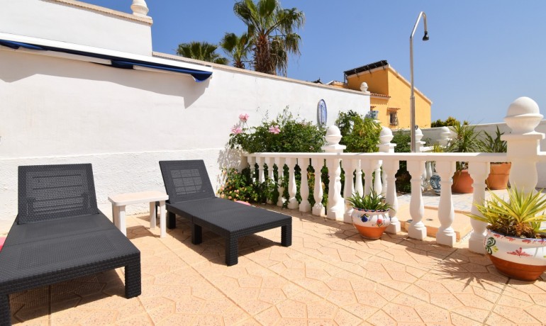 Sale - Villa -
Orihuela Costa* - La Zenia*