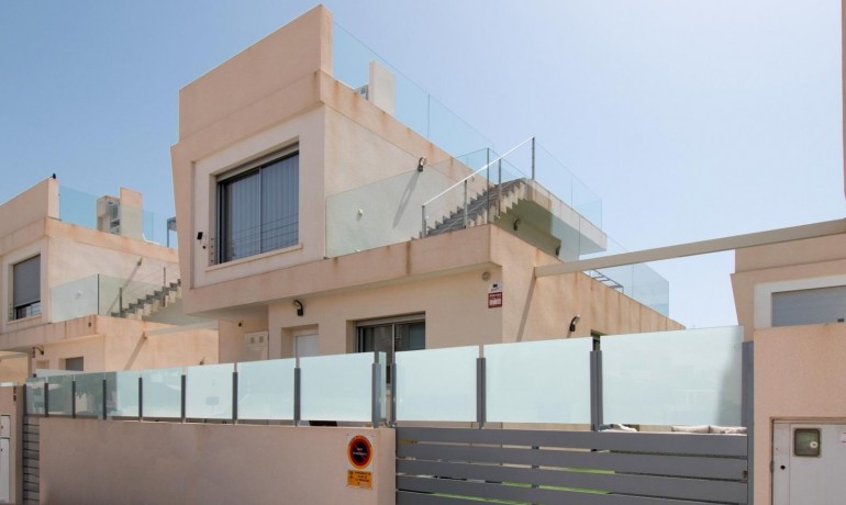 Sale - Villa -
Orihuela Costa* - Mil Palmeras*