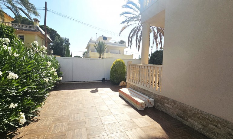 Herverkoop - Villa -
Orihuela Costa* - Cabo Roig*