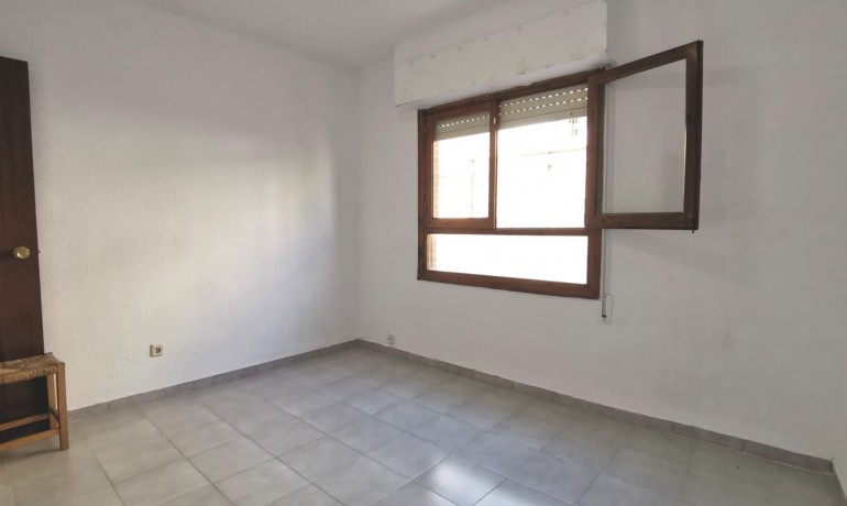 Sale - Apartment / Flat -
Torrevieja - Estacion de autobuses