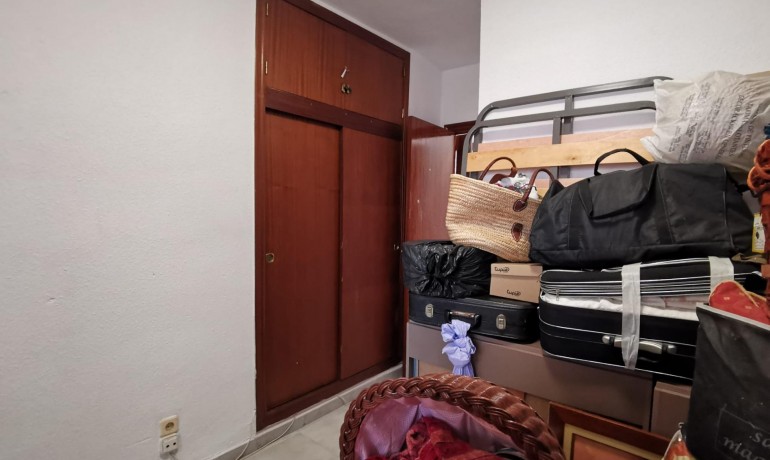 Revente - Appartement / Flat -
Torrevieja - Estacion de autobuses