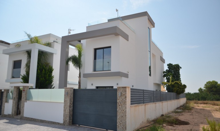 Venta - Villa -
