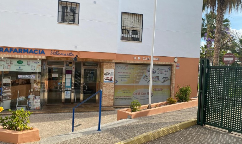 Revente - Commercial -
Orihuela Costa* - Villamartin*