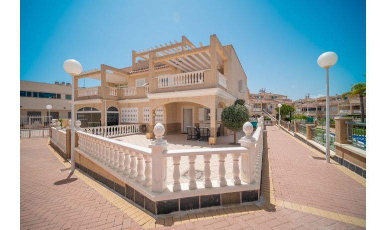 Revente - Villa -
Orihuela Costa* - Playa Flamenca*