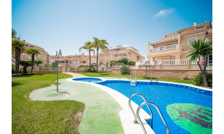 Sale - Villa -
Orihuela Costa* - Playa Flamenca*