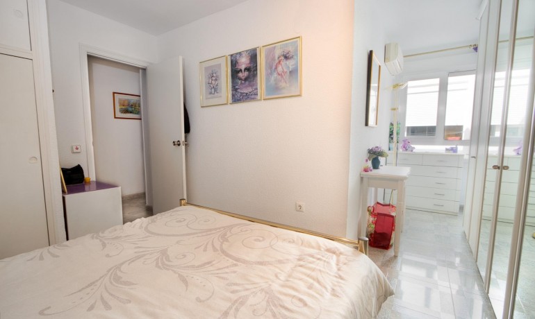 Sale - Apartment / Flat -
Torrevieja* - Acequion*