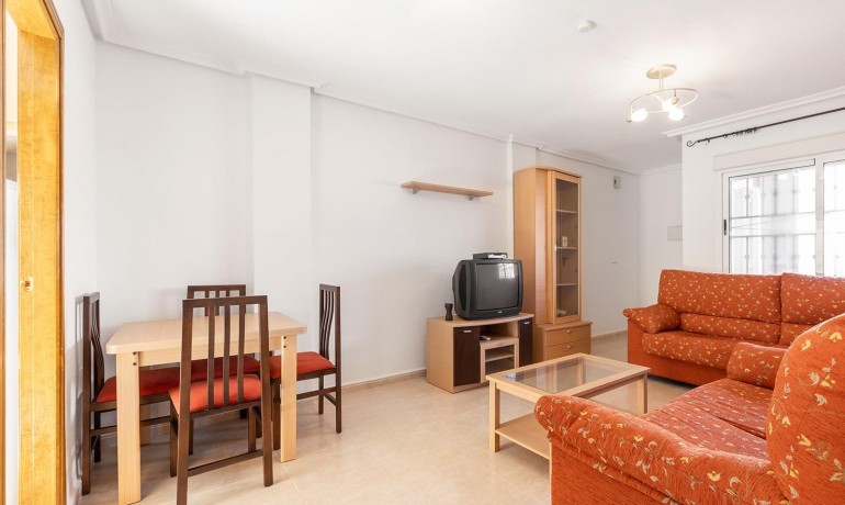 Sale - Apartment / Flat -
Orihuela Costa* - Los Altos*