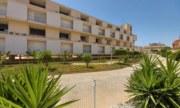 Sale - Apartment / Flat -
Orihuela Costa - Los Dolses