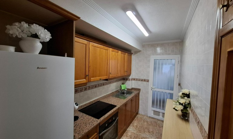 Sale - Apartment / Flat -
Torrevieja - Los Altos