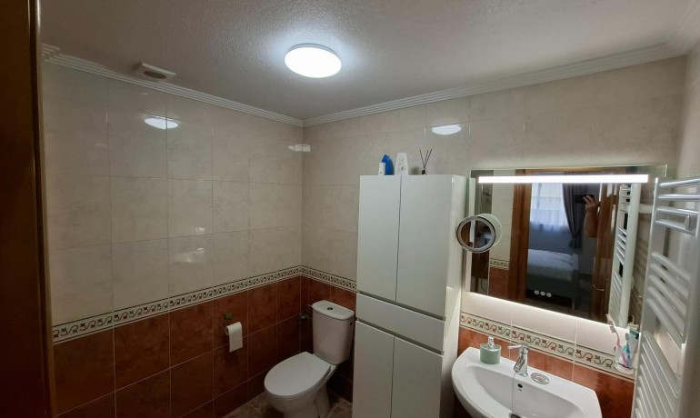 Sale - Apartment / Flat -
Torrevieja - Los Altos