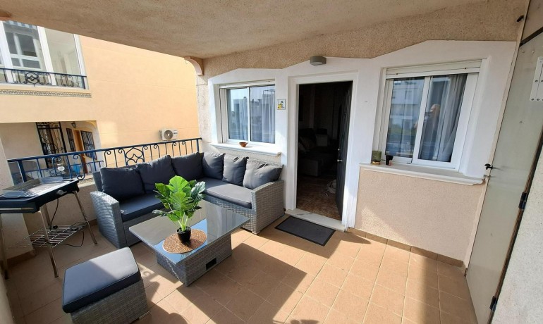 Sale - Apartment / Flat -
Torrevieja - Los Altos