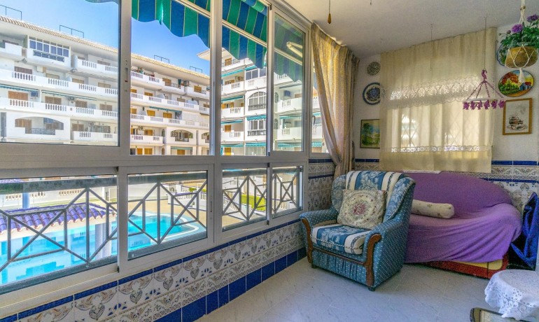 Sale - Apartment / Flat -
Torrevieja - La Mata