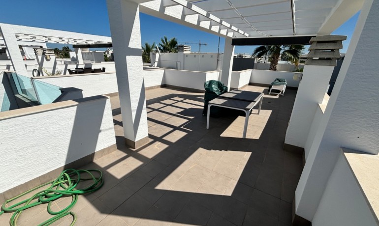 Sale - Apartment / Flat -
Guardamar del Segura - El Raso