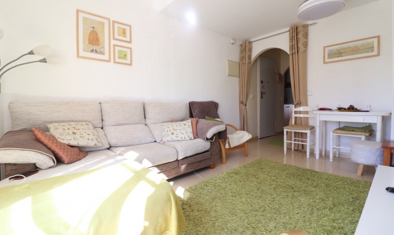 Sale - Apartment / Flat -
Formentera del Segura - Formentera - Village