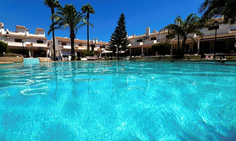 Sale - Apartment / Flat -
Alicante* - Gran Alacant*