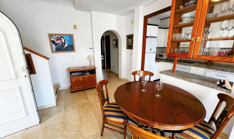 Sale - Villa -
Orihuela Costa - Playa Flamenca