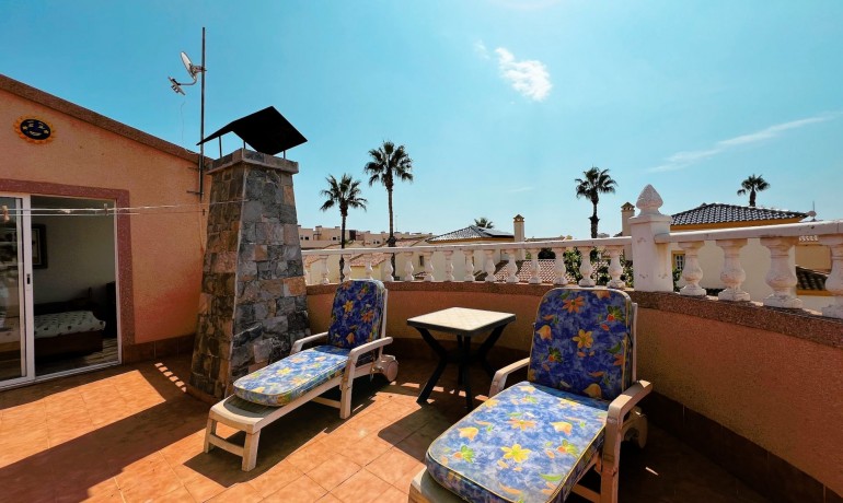 Sale - Villa -
Orihuela Costa - Playa Flamenca