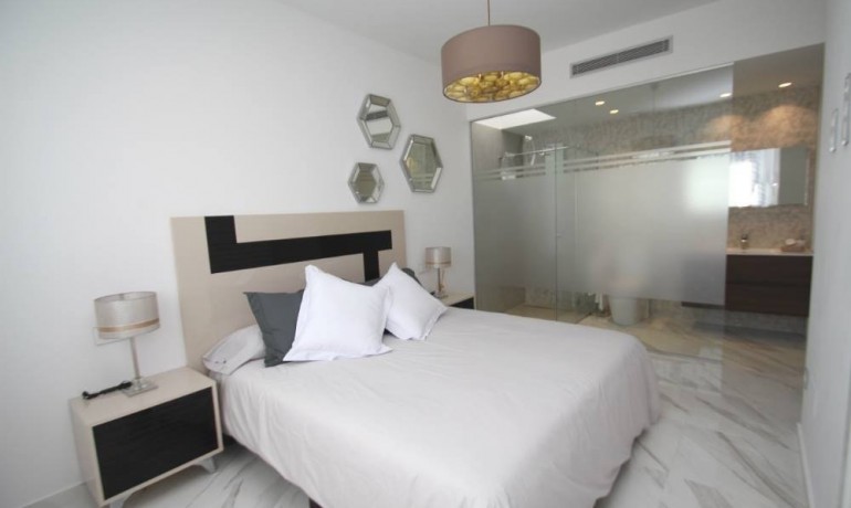 Nieuwbouw - Villa -
Orihuela Costa* - Campoamor