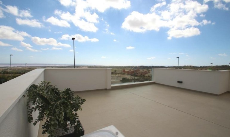 Nieuwbouw - Villa -
Orihuela Costa* - Campoamor