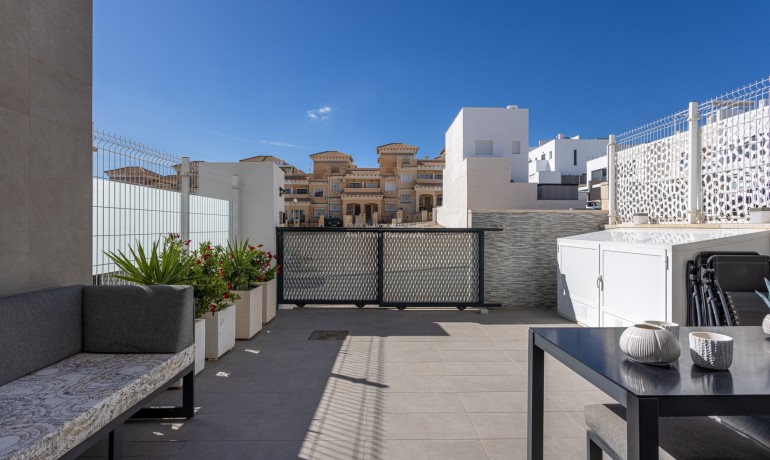 Sale - Townhouse -
Orihuela Costa - Villamartín