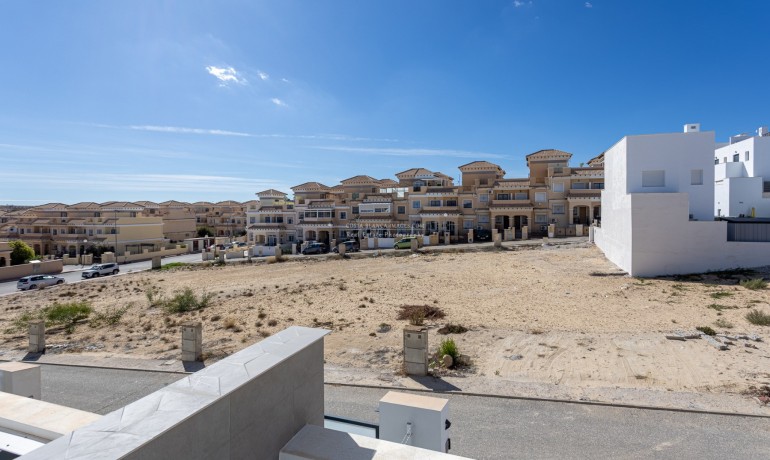 Sale - Townhouse -
Orihuela Costa - Villamartín