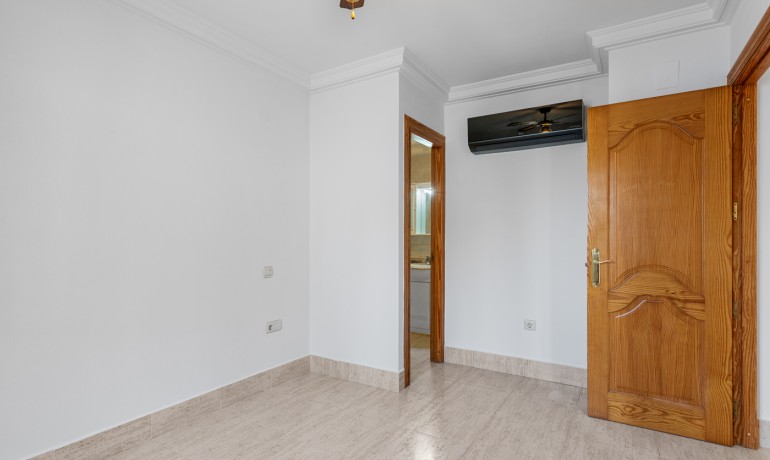 Revente - Appartement / Flat -
Guardamar del Segura* - El Raso*