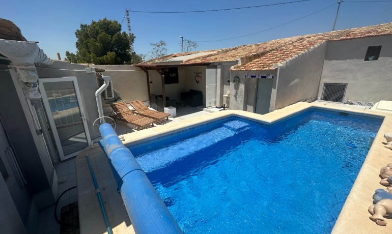 Sale - House -
Orihuela* - Torremendo*