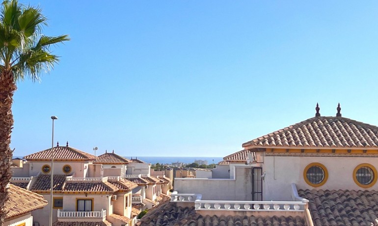 Herverkoop - Huis -
Orihuela Costa - Lomas de Cabo Roig