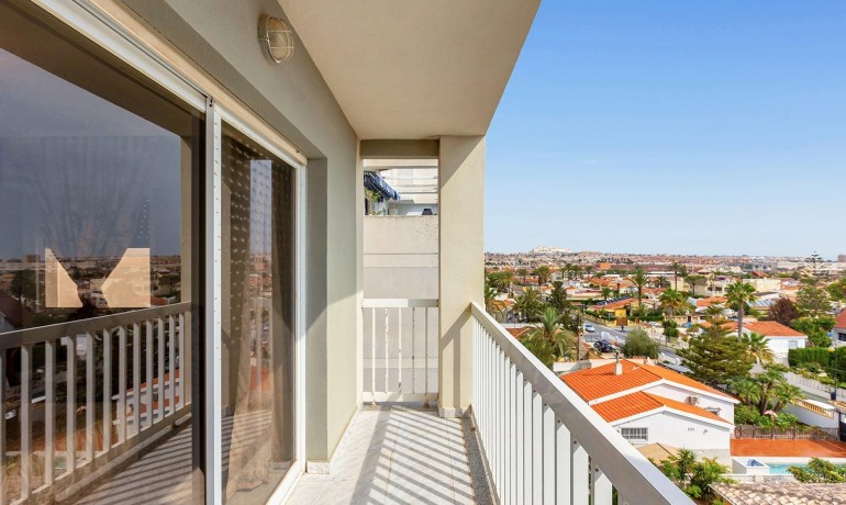 Herverkoop - Penthouse -
Torrevieja* - Nueva Torrevieja*