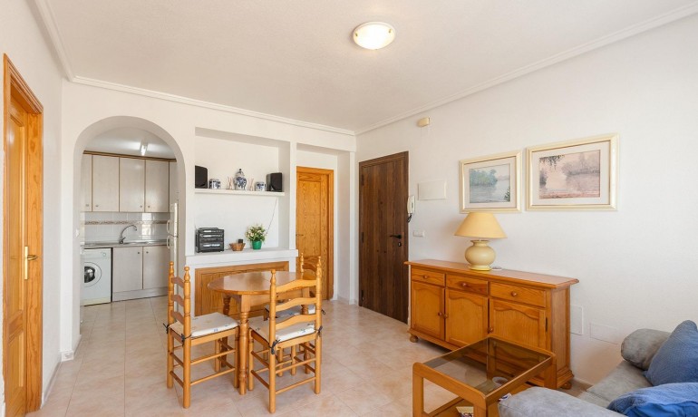 Sale - Apartment / Flat -
Orihuela Costa - La Zenia