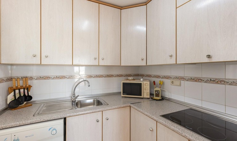 Sale - Apartment / Flat -
Orihuela Costa - La Zenia